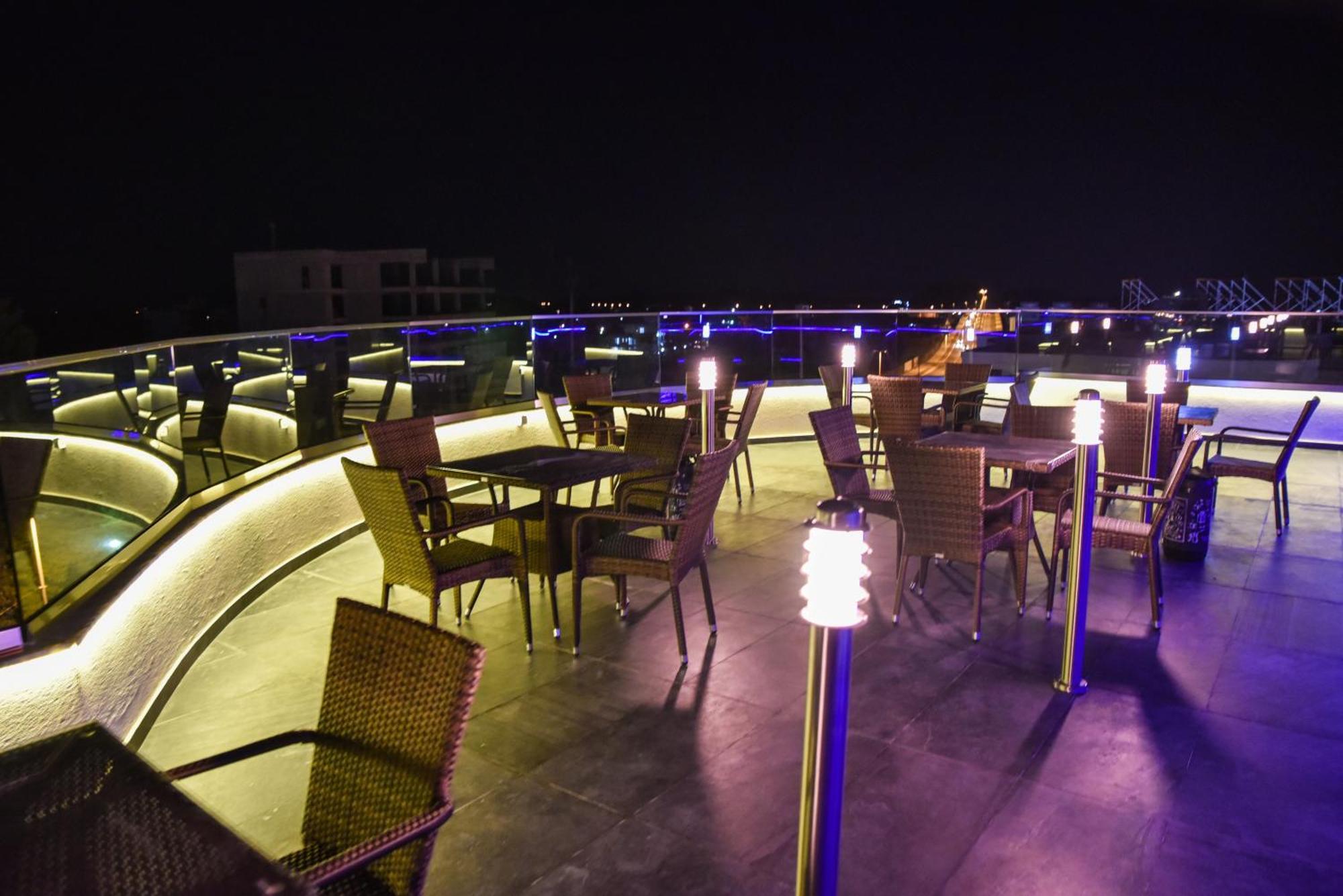 Hotel Evropa Ulcinj Exterior foto